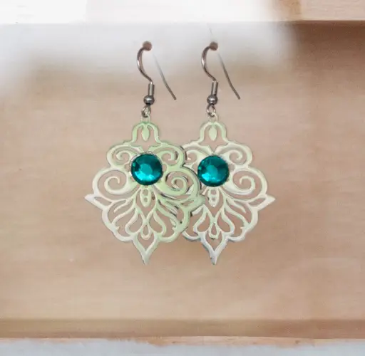 Boucles argentées vertes